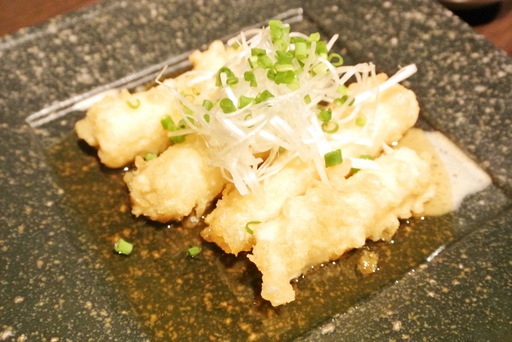 京湯葉とチーズの包み揚げ