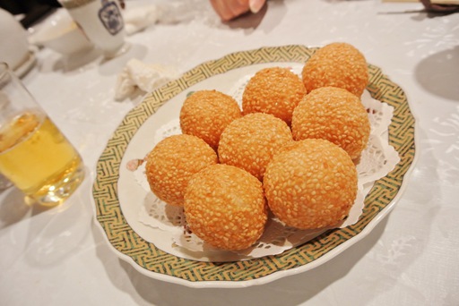 胡麻団子