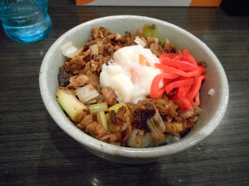 チャーシュー丼