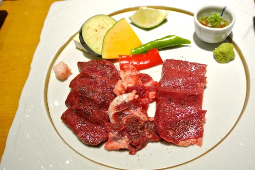 焼肉盛合せ