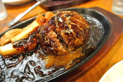 溢れる肉汁