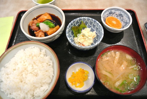 鳥揚げ出汁定食