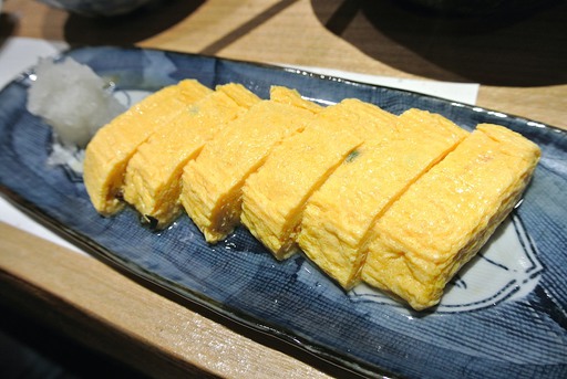 焼きたて出汁巻き玉子