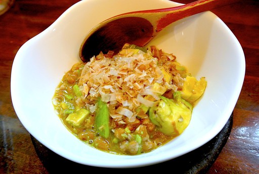 アボカドと納豆のわさび醤油