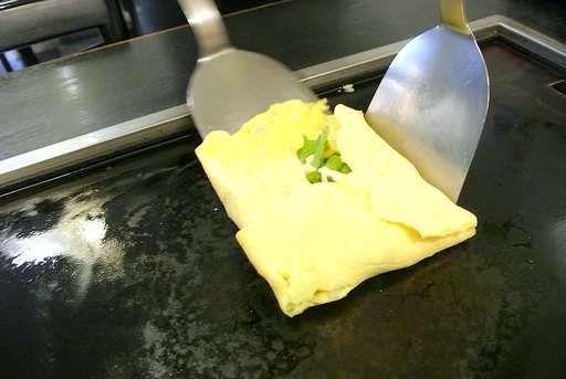 鉄板カルツォーネ
