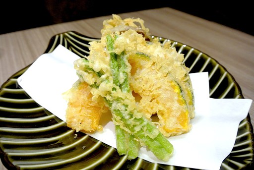 季節野菜と茸の天麩羅
