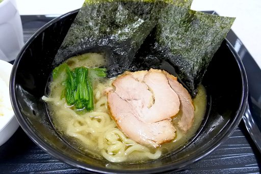 JOHNY家ラーメン