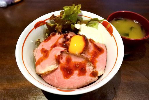 ローストビーフ丼