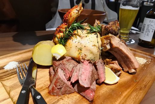 肉ソン・肉肉肉盛り合わせ