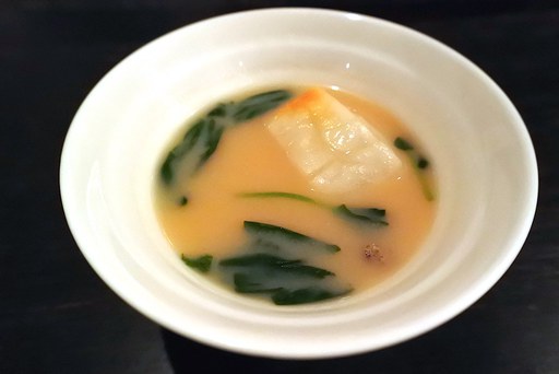 白味噌仕立てのスープ