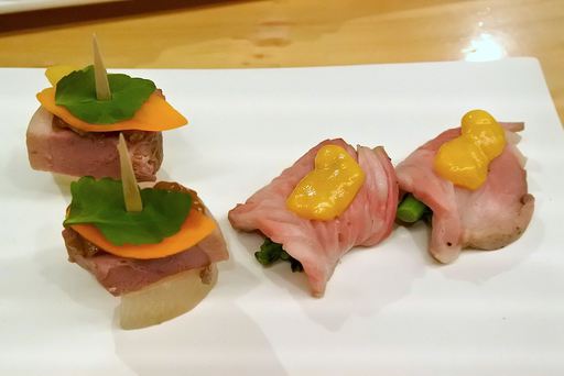 鴨肉とふろ吹き大根のピンチョス、菜の花とマンガリッツァ豚の酒粕味噌和え