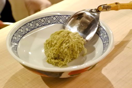 とろろ昆布