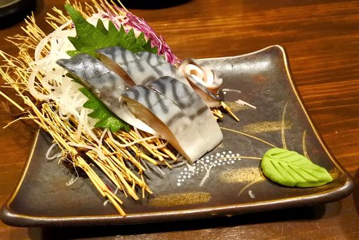 〆鯖