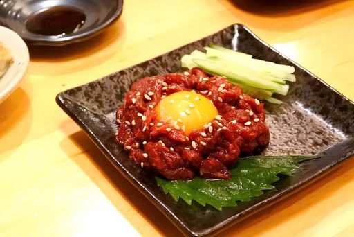 さくらユッケ
