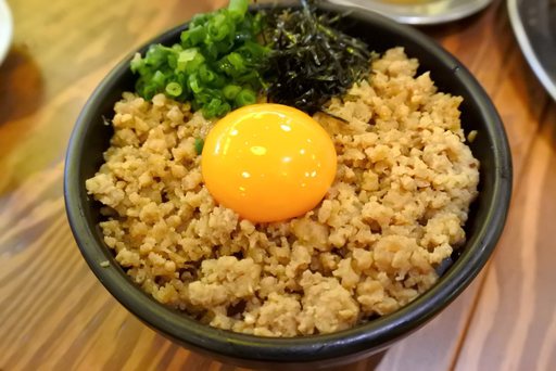 ゑび寿特製 鶏そぼろ丼