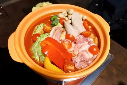 ラクレットチーズのトマト鍋